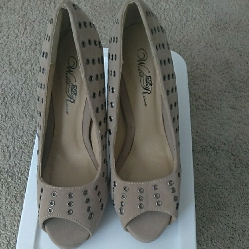 Wild Rose Studded Peep Toe Heels